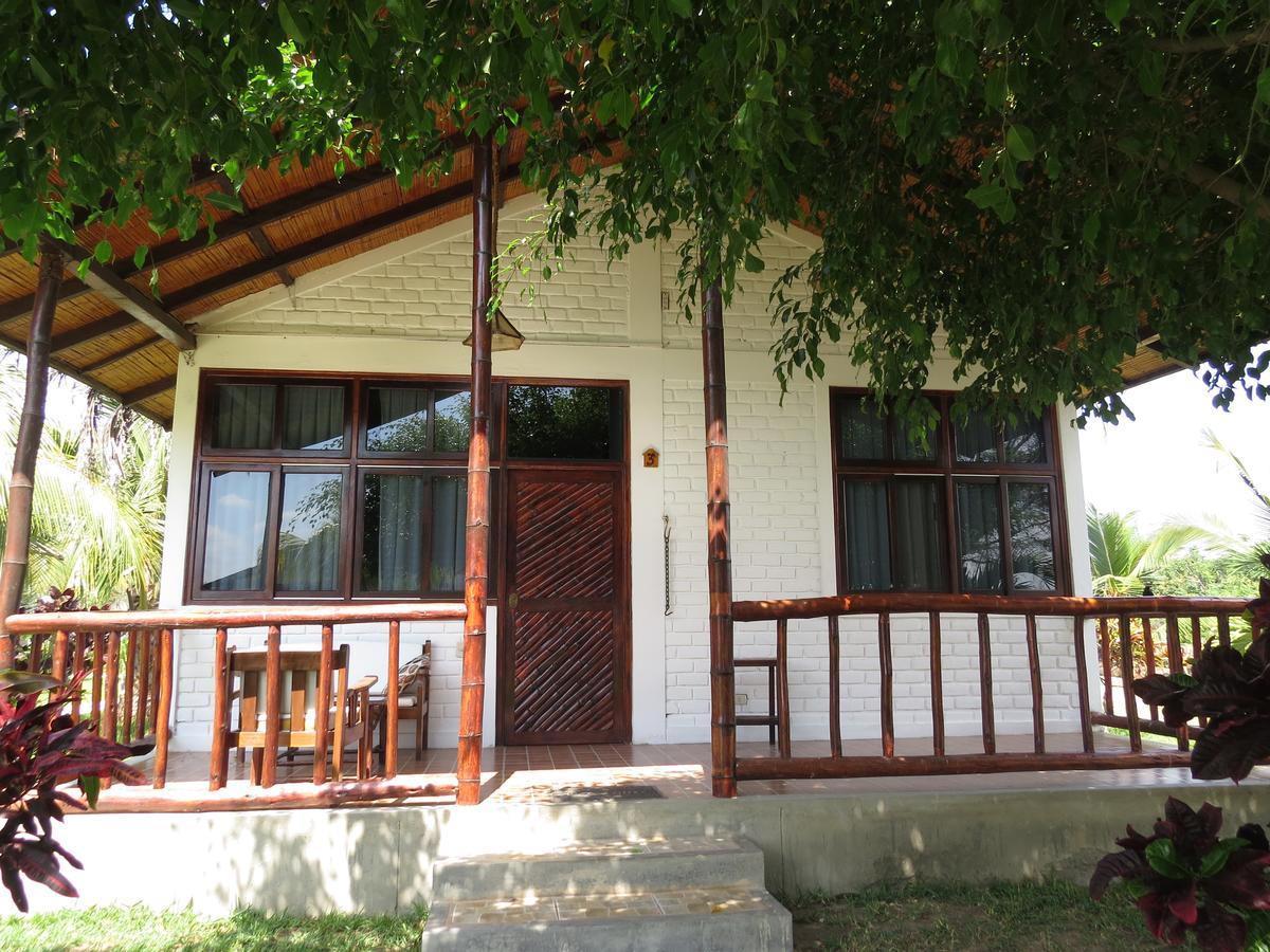 La Choza Bungalows Tambo Grande Luaran gambar