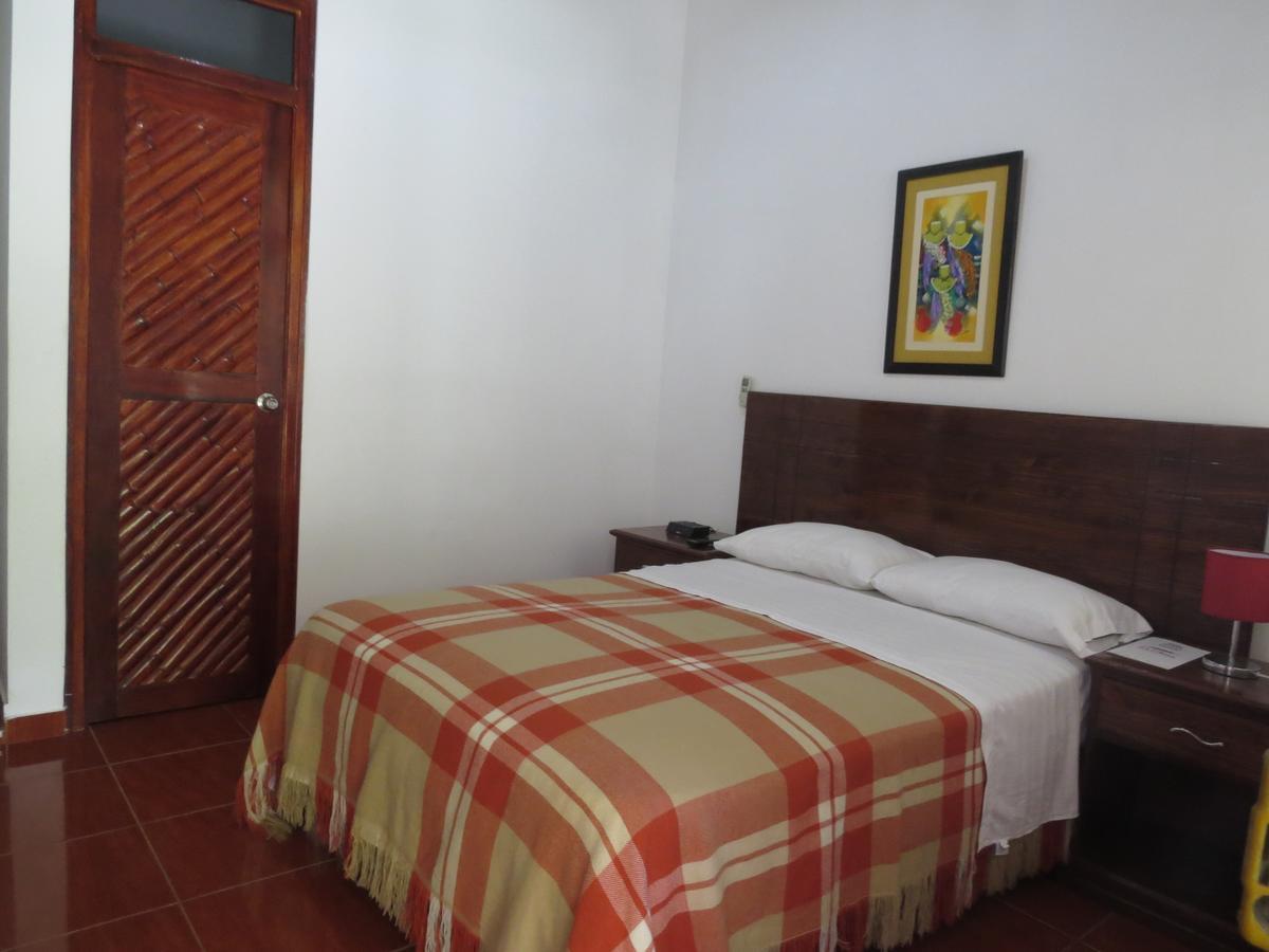 La Choza Bungalows Tambo Grande Luaran gambar